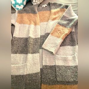 Knox Rose Cardigan like new